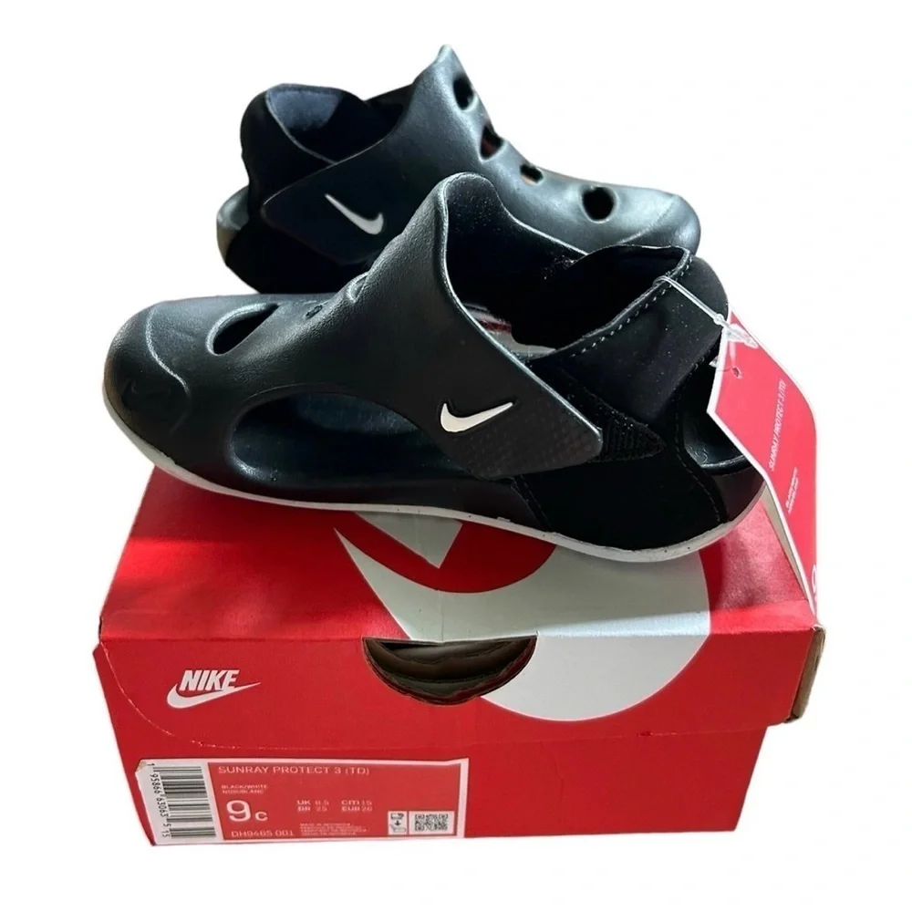 NIKE Sunray Protect 3 Sandals Black / White Kids Toddlers Size 9C